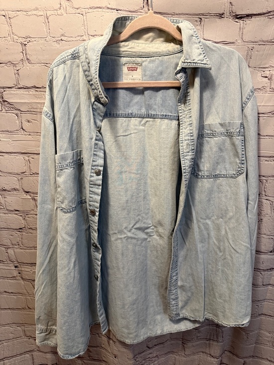 Levi's Jackets & Blazers - Levi's Pale Blue Denim Shirt Jacket